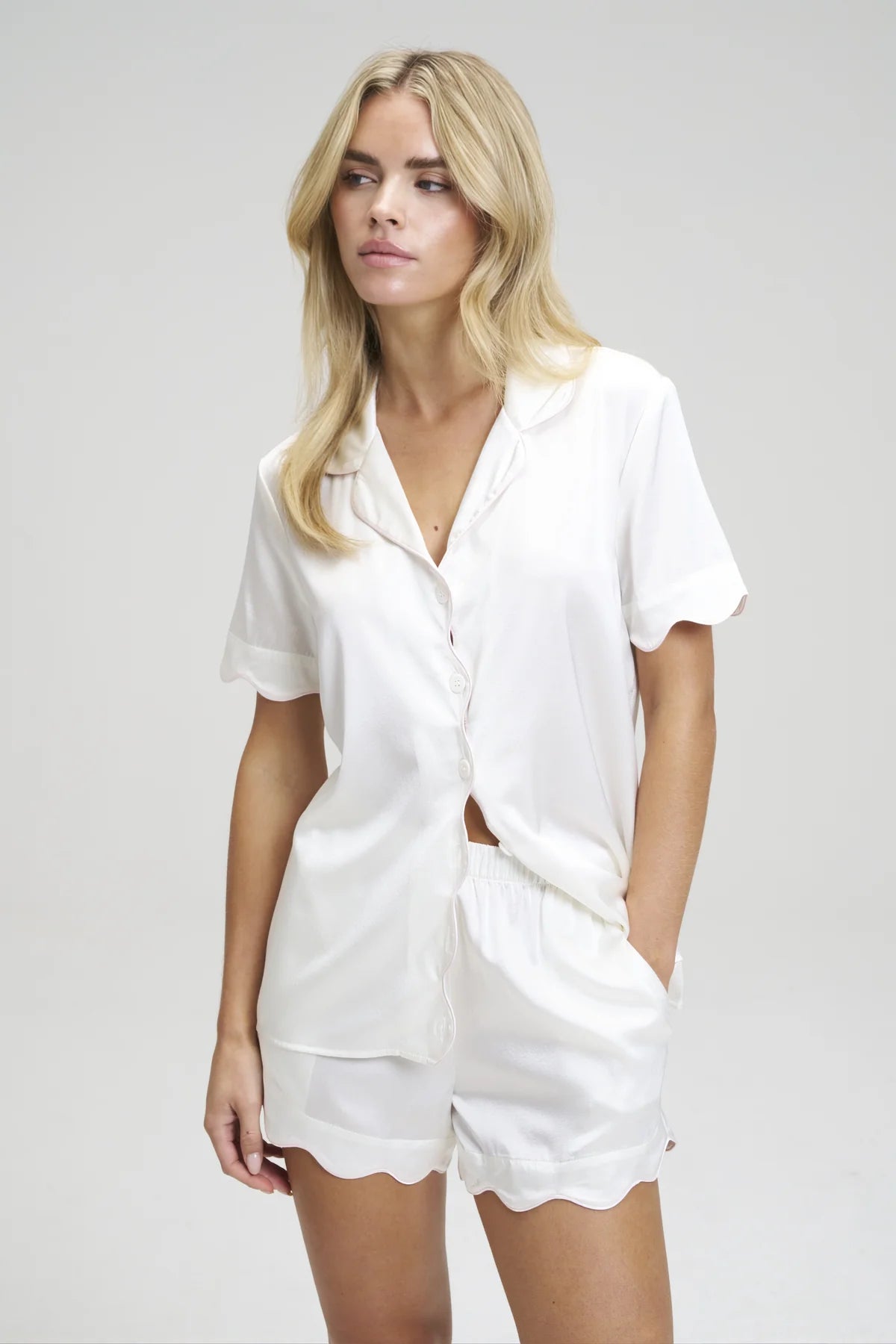 Scallop Silk Short Set