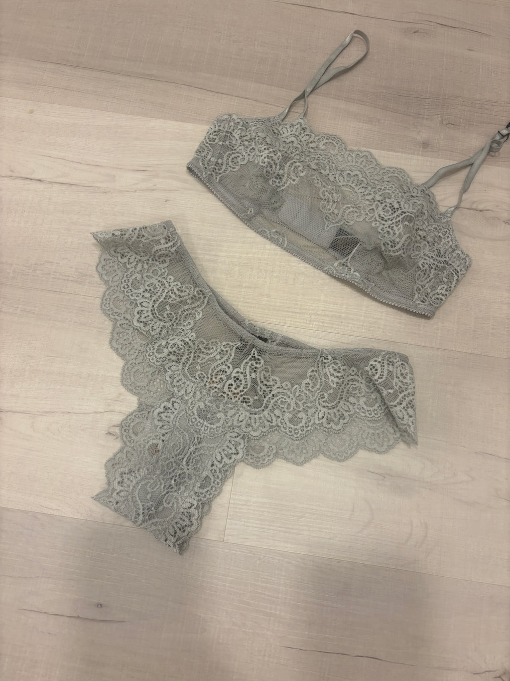 SFL Scallop Bralette