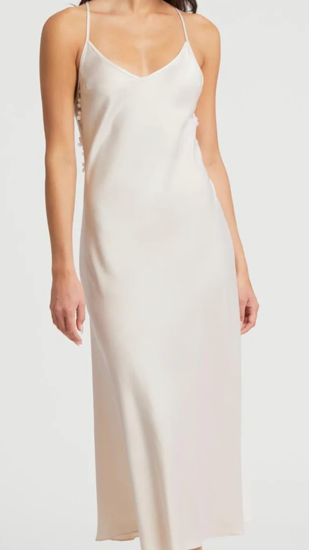 Kiss Gown
